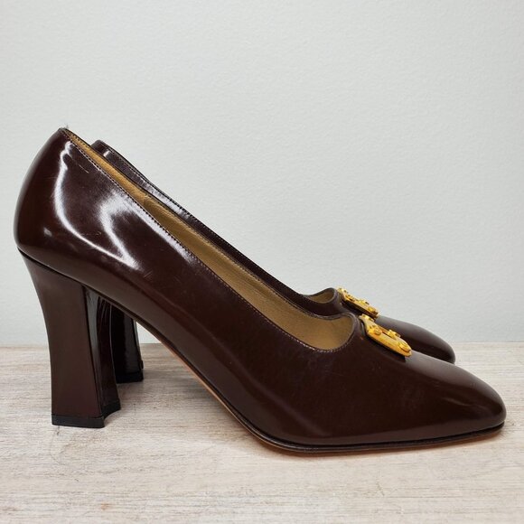 ST. JOHN Classic Brown Patent Heels w/Gold Hardware | Size: 8AA - Picture 9 of 9